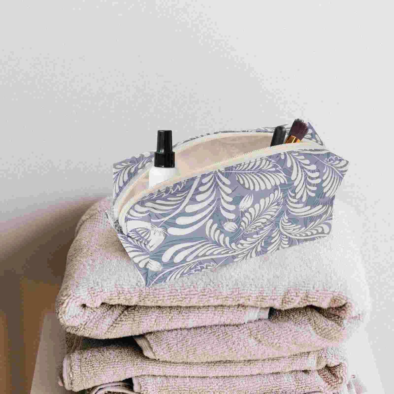 

Make Up Bag Travel Cosmetics Bag Portable Makeup Bag Zipper Makeup Pouch for Women Girls
