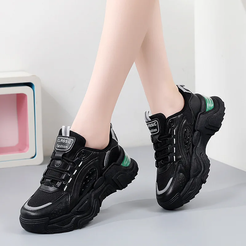 

New White Platform Sneakers Women Mesh Breathable Casual Shoes Woman Fashion Non-slip Running Shoes for Ladies Chaussures Femme