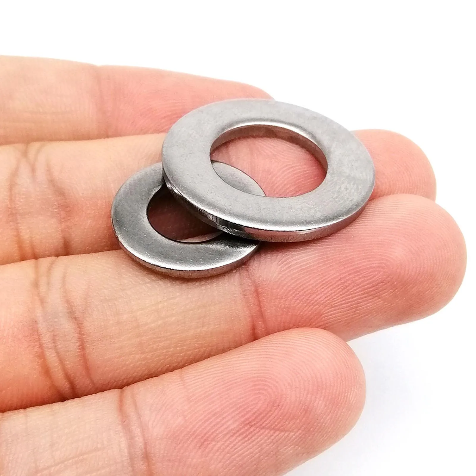 Stainless Steel Washers GB97 DIN125 A2-70 304 M1.6 M2 M2.5 M3 M3.5 M4 M5 M6 M8 M10 M12 M14 M16 M18 M20 M22 M24