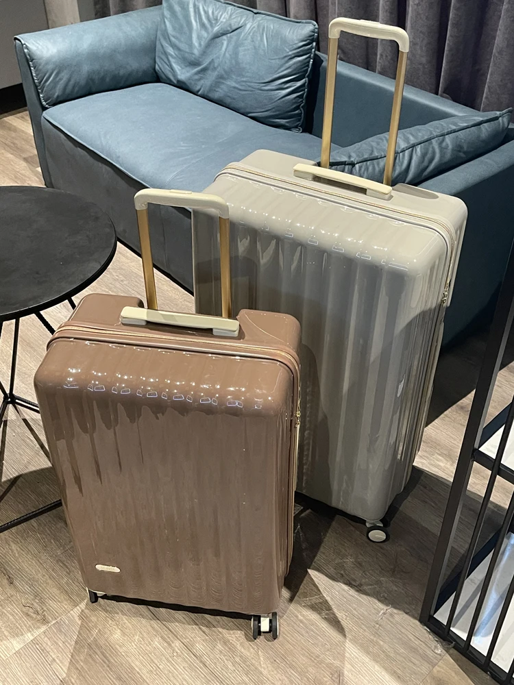 Classic RIMOWA Women's