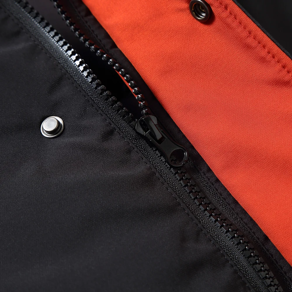 Рисунок 4 - Куртка мужская теплая с капюшоном