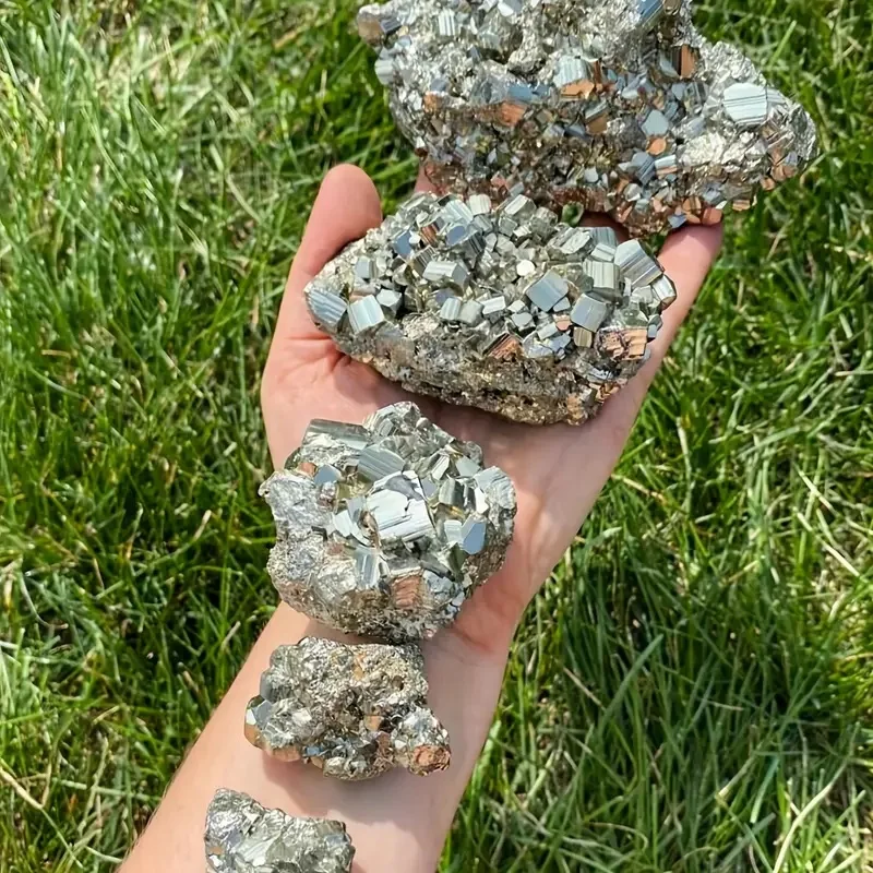 Natural Pyrite Rough Stone 10-200g AAAA+ Grade Irregular Chalcopyrite Ore Rock Mineral Sample Raw Material Mineral deco 1 Pcs