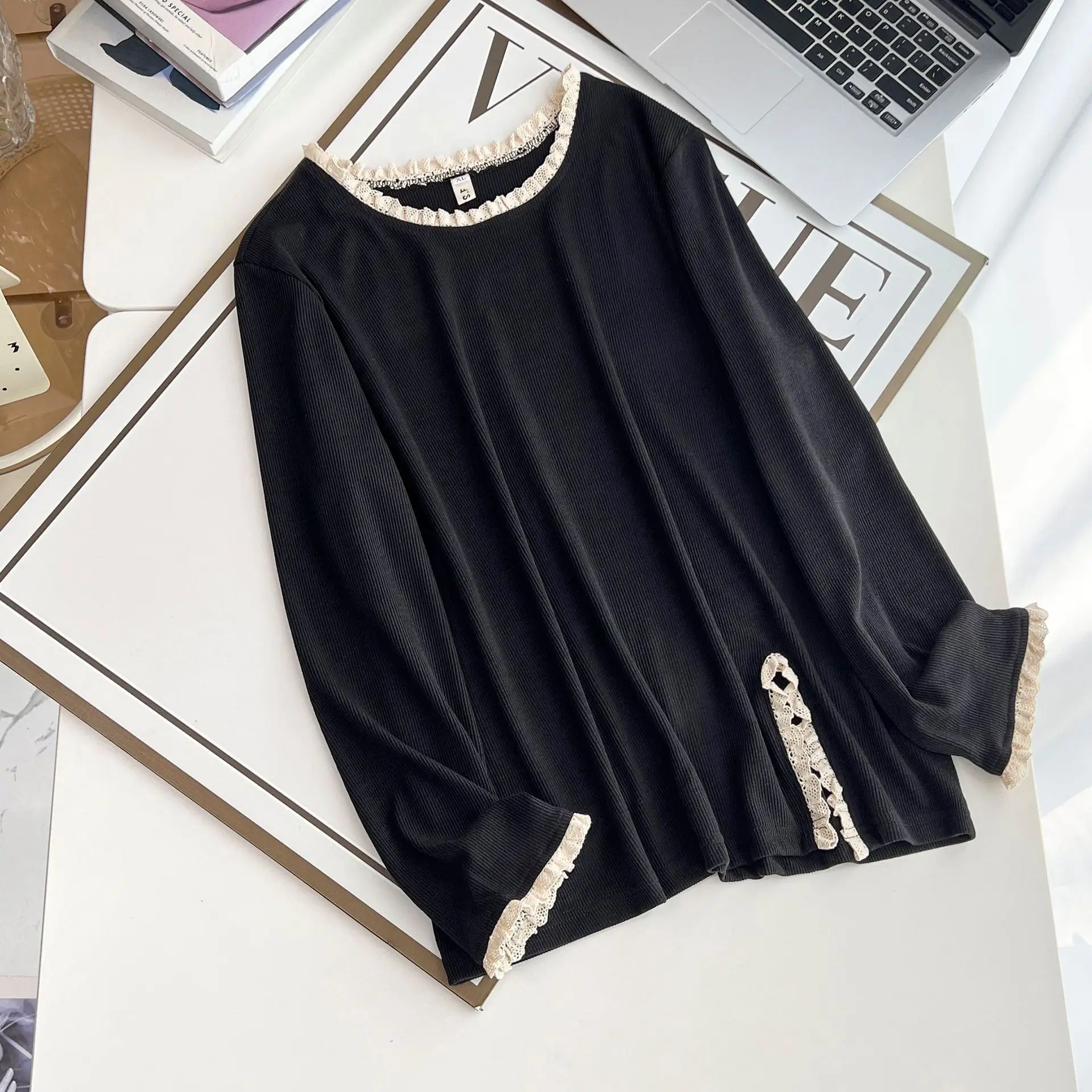 2025 Spring Plus Size Women's Top Fashion Lace Long Sleeve Slit T-shirt 100kg Base Tees 308