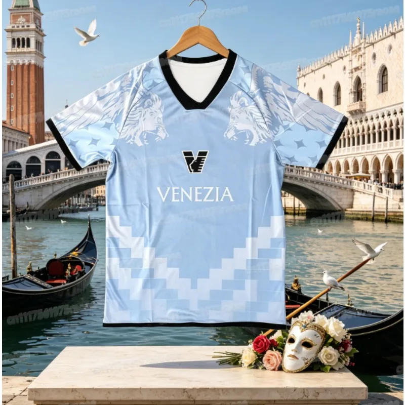 2026 Venezianisches Fußball-Fanoutfit im Familienstil, Lässiges Sport-T-Shirt mit 3D-Druck, Bequem, Atmungsaktiv, Schnelltrocknend, Strandkleidung