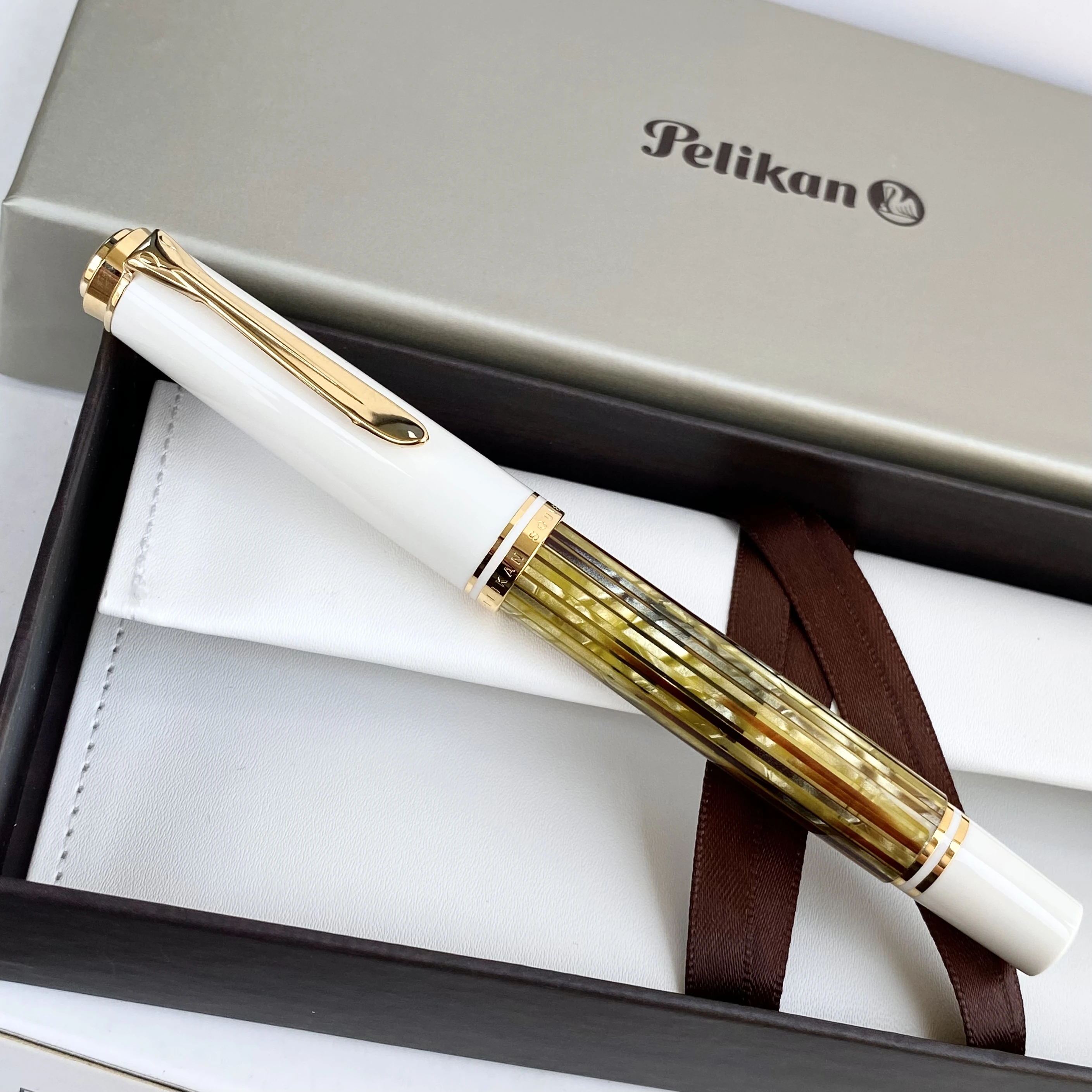 Ooriginal Pelikan M400/M405 White Tortoise Germany Striped Resin Fountain Pen 14K Gold Nib Piston Writing Pen Business Gift