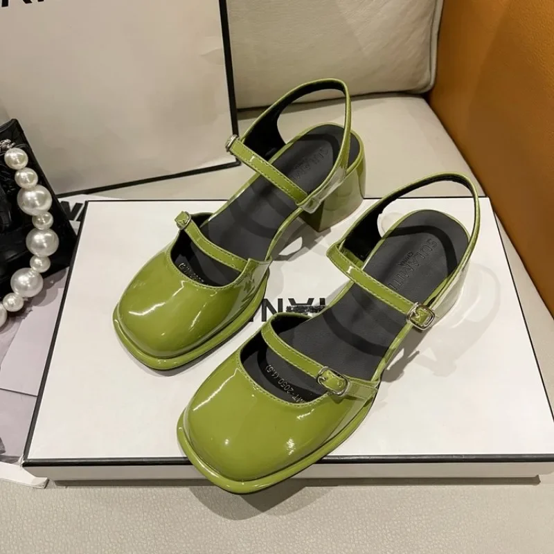 Womens Sandals Non-slip Round Toe Ladies Casual Summer Hollow Beach Elegant Korean Fashion Party Design