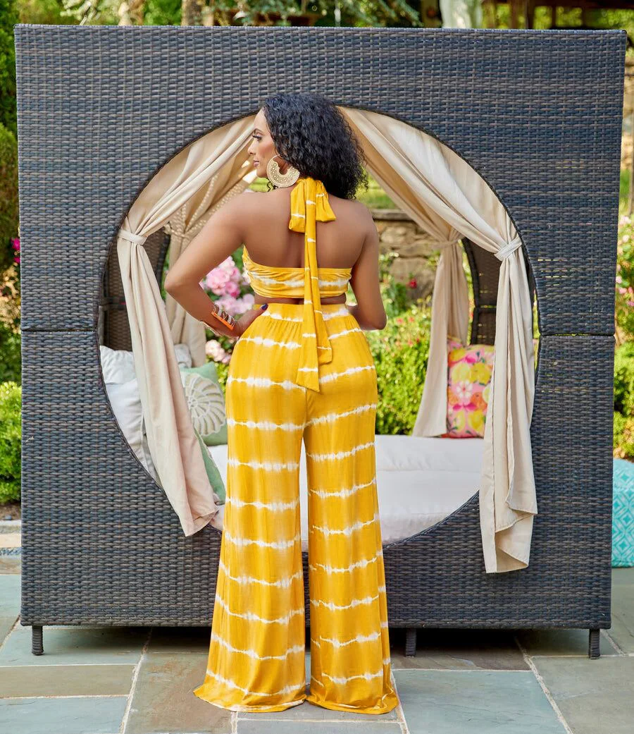 Women's Summer Suit 2023 New Striped Printed Halter Neck Bolero and Loose Flare Wide Leg Pants Two-Piece Clothing Sportswear