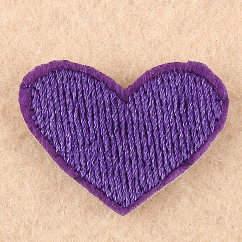 20Pcs Assorted Colors Mini Heart Sew/Iron On Appliques Embroidery Patches Badges Garment Embellishments DIY
