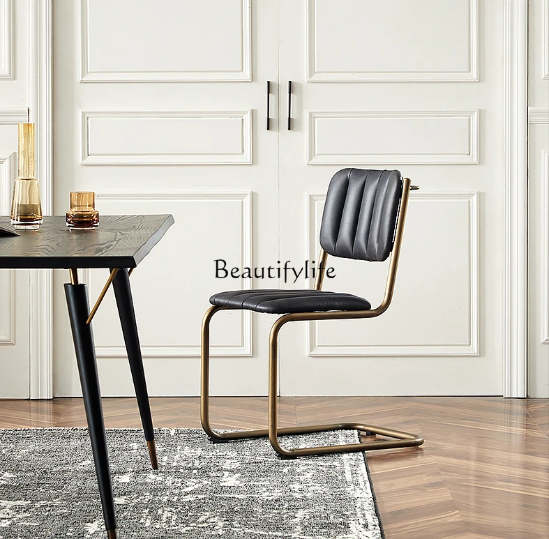 

Обеденный стул в скандинавском стиле, современный ретро-стул для отдыха из потертой железной кожи с роскошной спинкой, кофейный стул