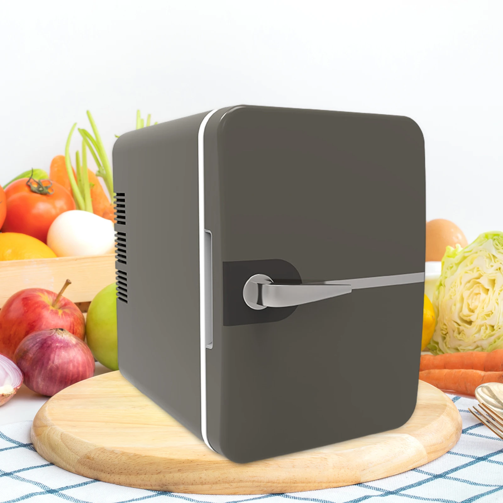 4L Portable Small Refrigerator Mini Fridge for Car Home Beauty Makeup Cosmetic Fridge Drink Cooler Heating and Cooling Fridges