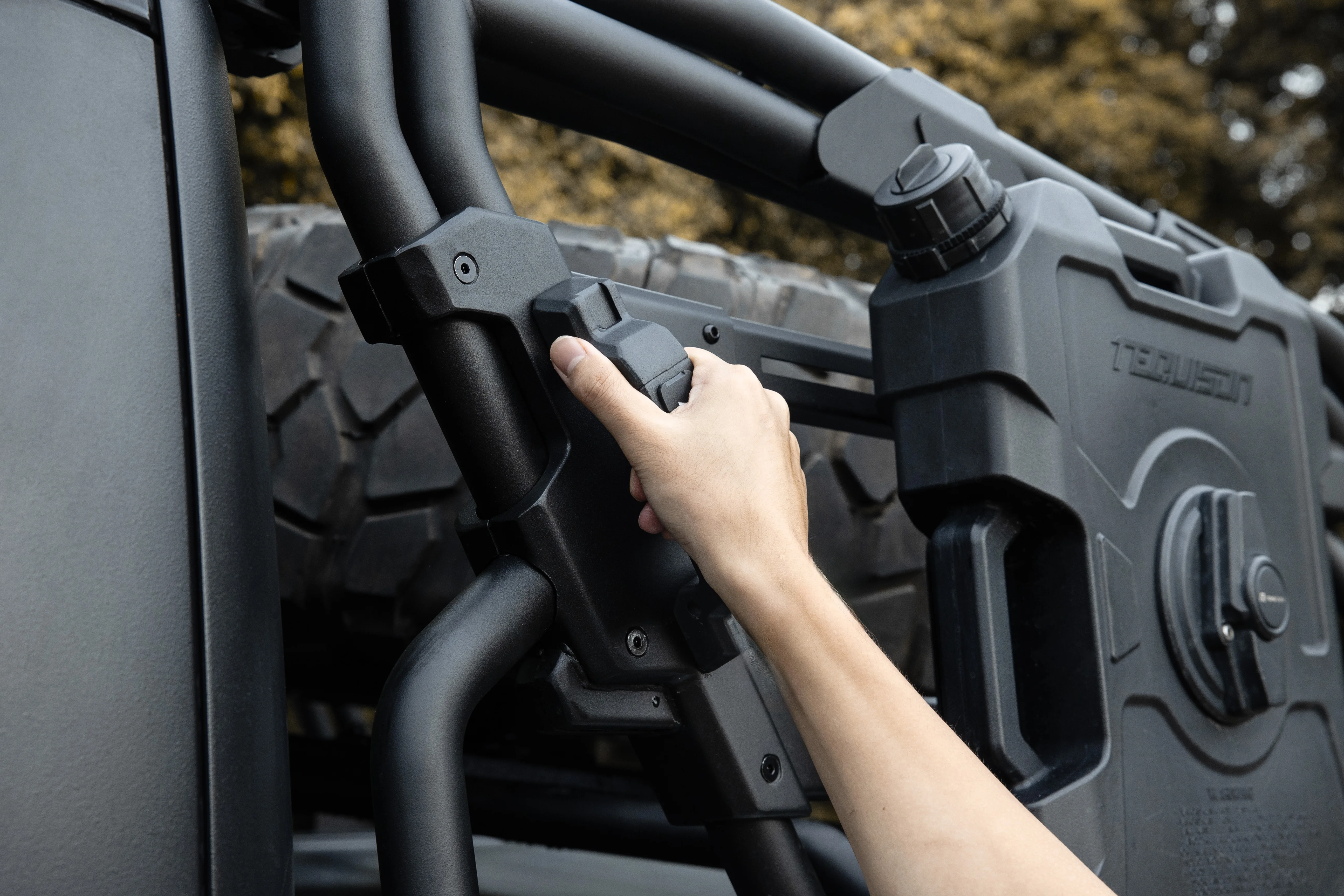 4x4 오프로드 안티 롤 바 알루미늄 합금/탄소강 픽업 트럭 (글래디에이터 JT 액세서리용 라이트 롤링 프레임 포함)