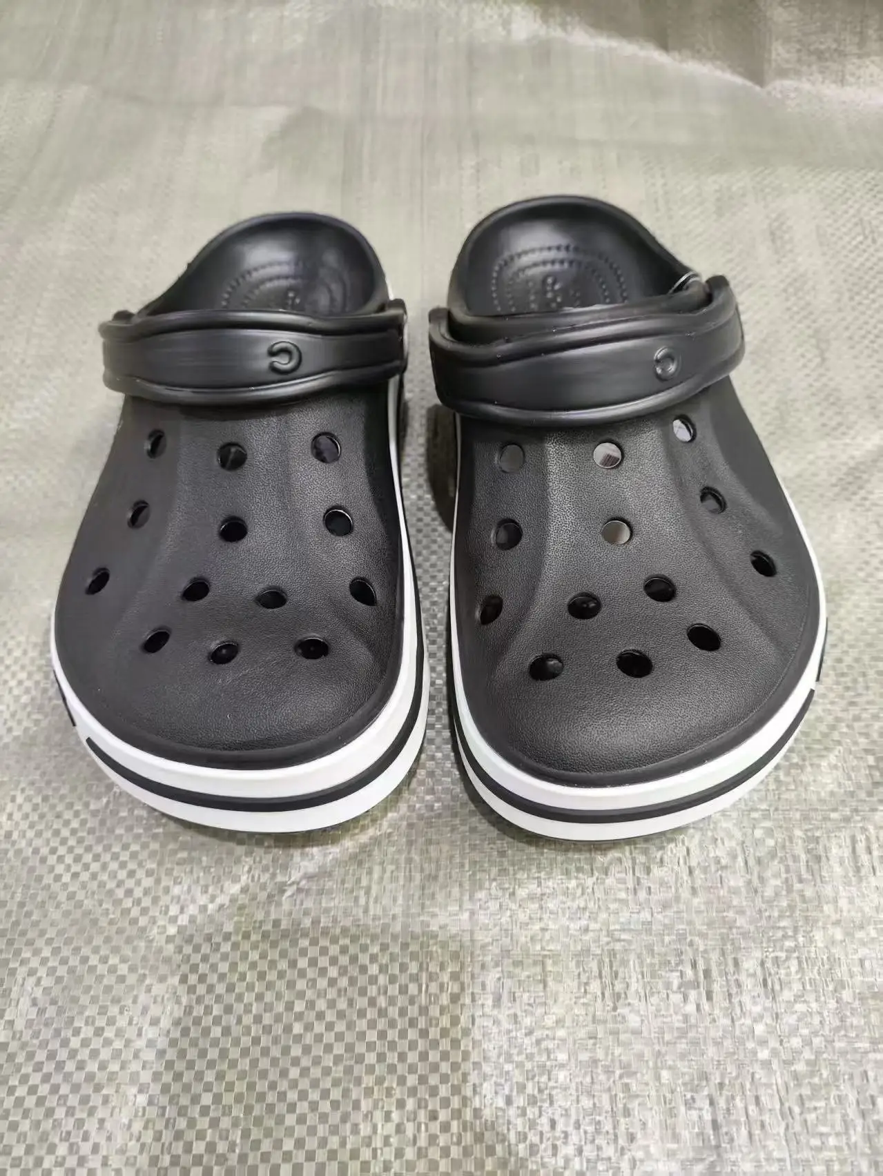 Classic Crocs slipper series, waterproof, outdoor,...