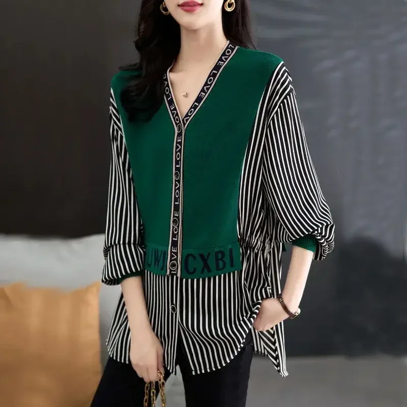 Women's Clothing Autumn and Winter Fashion New Long Sleeved Splice Buttons V-neck Simplicity Versatile Commuting Stripe Shirt
