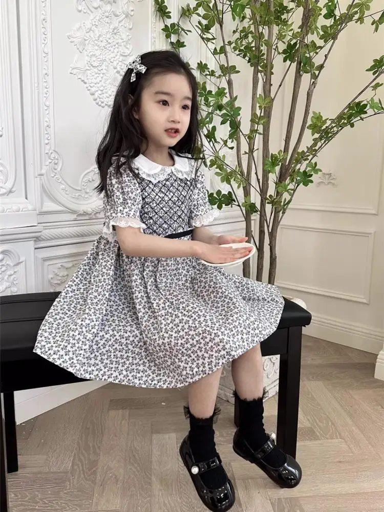 

2024 Baby Girl Smocked Dress Peter Pan Collar Lace Party Girls Dresses Flowers Printing Children Clothing Short Sleeves Clothes