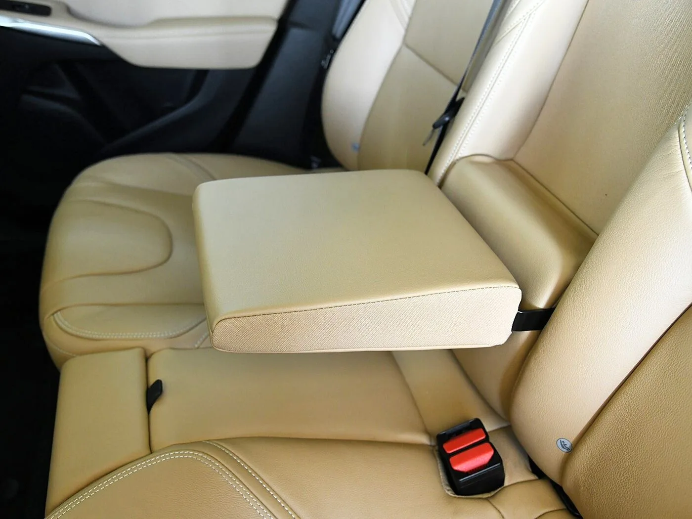 Volvo V40 2012 2013 2014 2015 2016 2017 2018 2019 2020 풀 세트 나파 가죽 맞춤형 카시트 커버 인테리어 액세서리