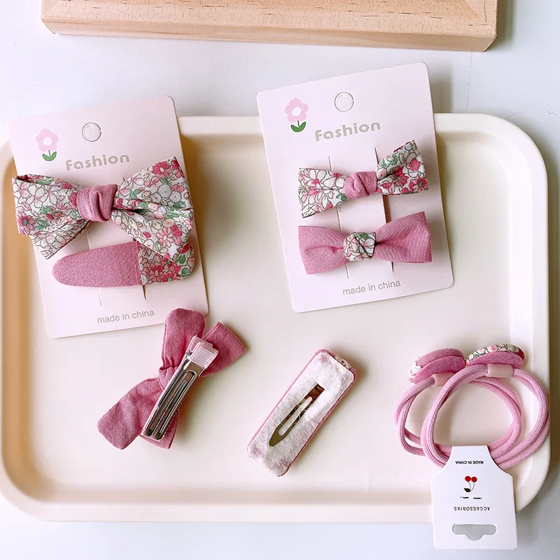 Рисунок 3 - Розовые детские аксессуары для волос