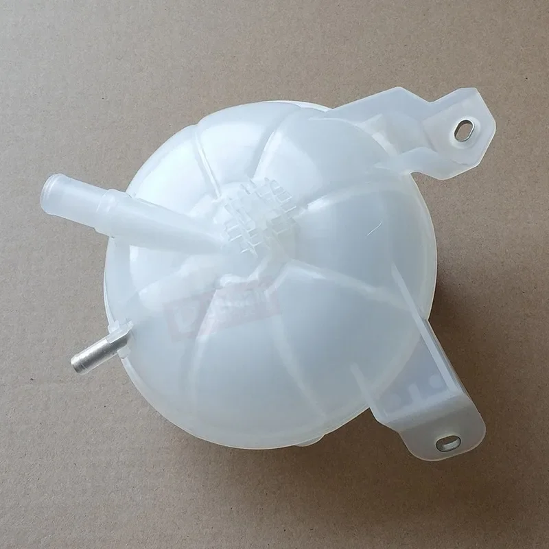 Radiator Coolant Tank Cap Car Radiator Water Tank Cover Coolant Filler Neck Assembly Coolant Expansion Overflow Tank Reservoir For Fiat Alfa Romeo Giulietta 50544422