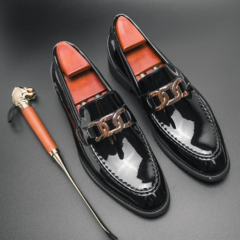 

Pointed toe shiny small leather shoes casual men's shoes business formal leather shoes fashion comfortable men's dress shoes