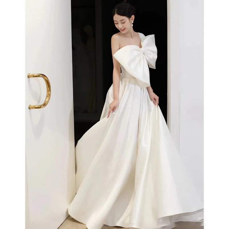 

One Shoulder Wedding Dresses Simple Satin Vestidos De Novia With A Big Bow Elegant A Line Long Robe De Mariee Plus Size