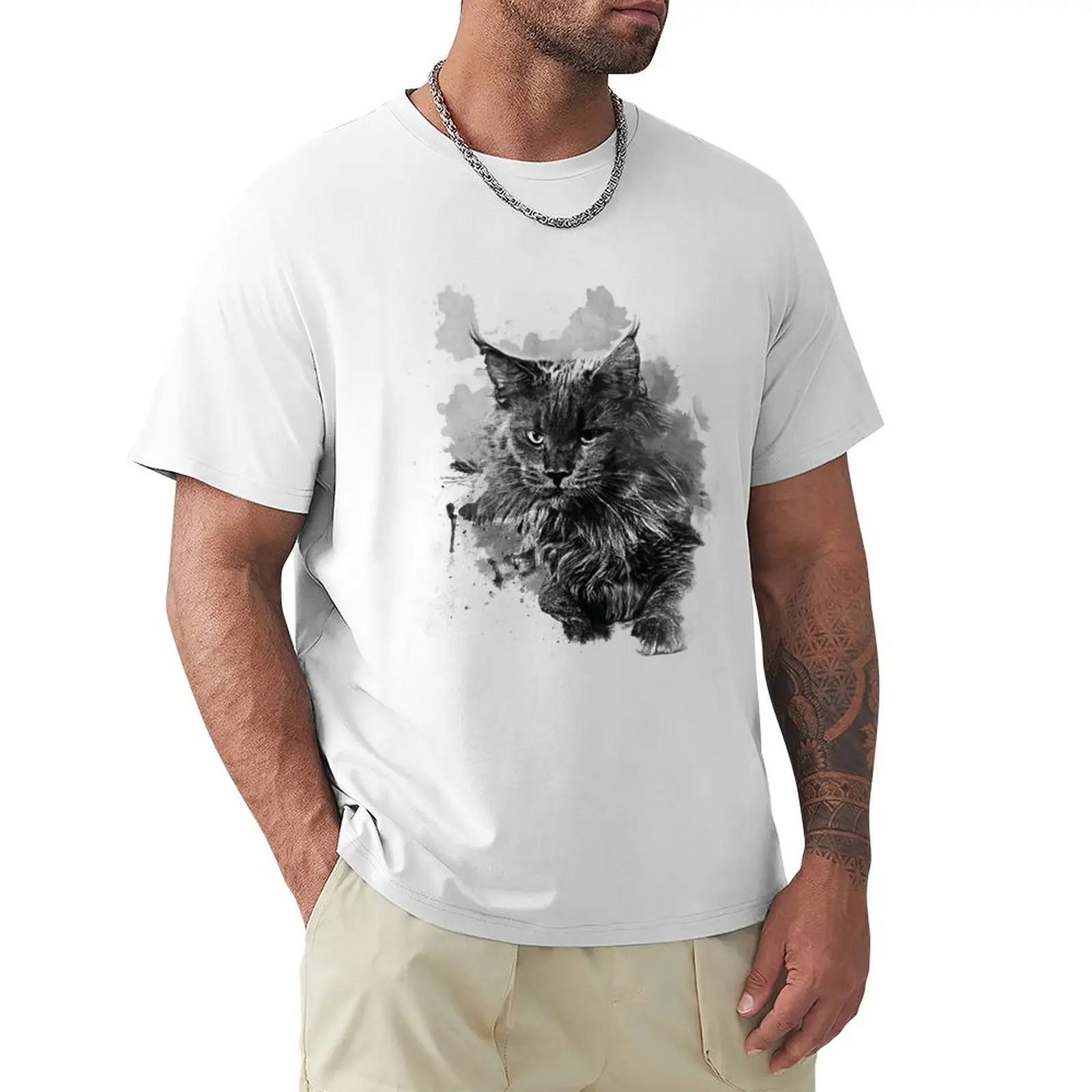 

Maine Coon in Art T-Shirt graphic t shirts cat shirts animal print shirt for boys vintage t shirt mens vintage t shirts