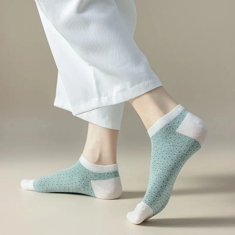 5 Pairs of Women's Spring and Summer Four Seasons One-size Fresh Plaid Sweet Fashion Trend Comfortable College Low-cut Socks 5