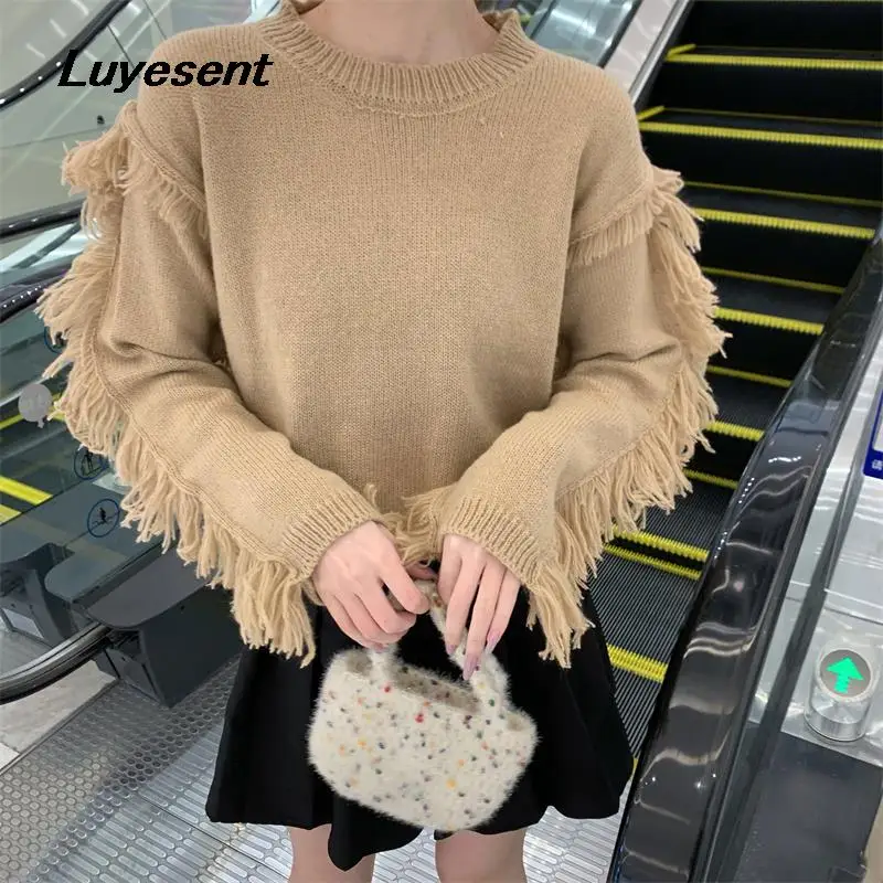 

Female Solid Color Tassel Pullover Sweater 2023 Autumn Lady O Neck Long Sleeve Khaki White Sweaters Korean Fashion Clothes