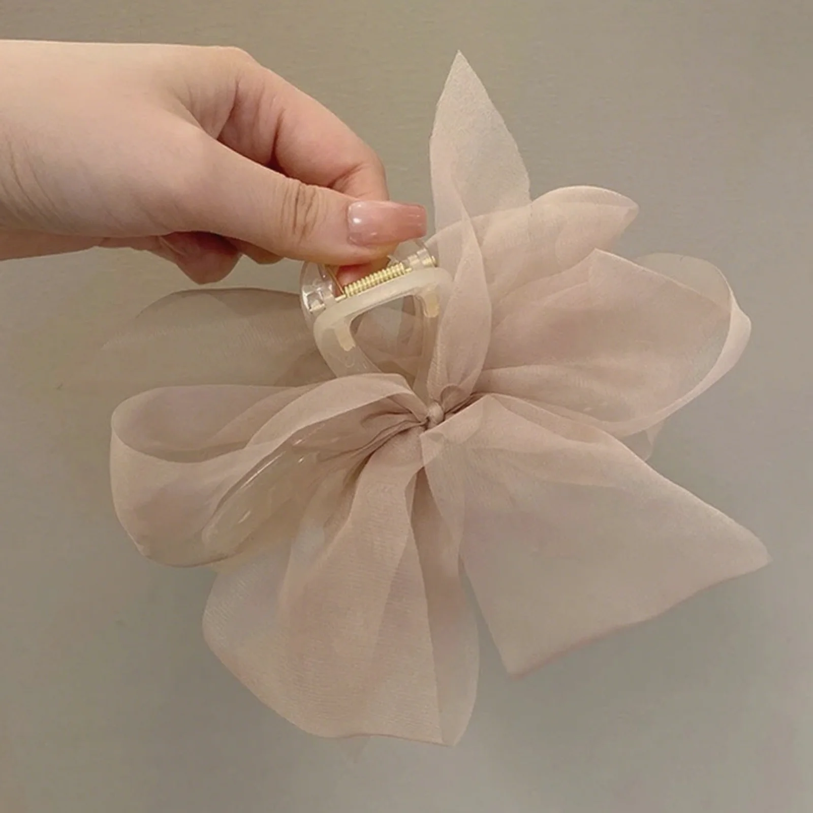 1PCFashion Mesh Tulle Large Bow Grab Clip Elegant Retro Female Net Yarn Ponytail Braid Claw Clip Hair Accessories Gift Headdress