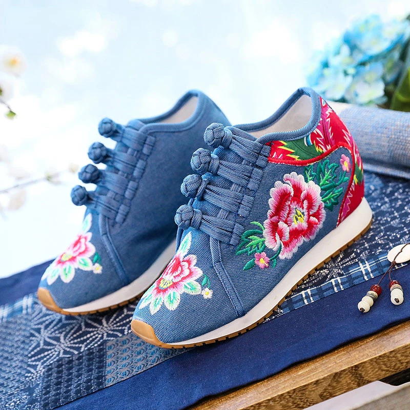 Fashion Single Shoes/plush Women Casual Canvas Embroidered Sneakers Mid Top Lace Up Ladies Comfort Denim Cotton Travel Shoes 3