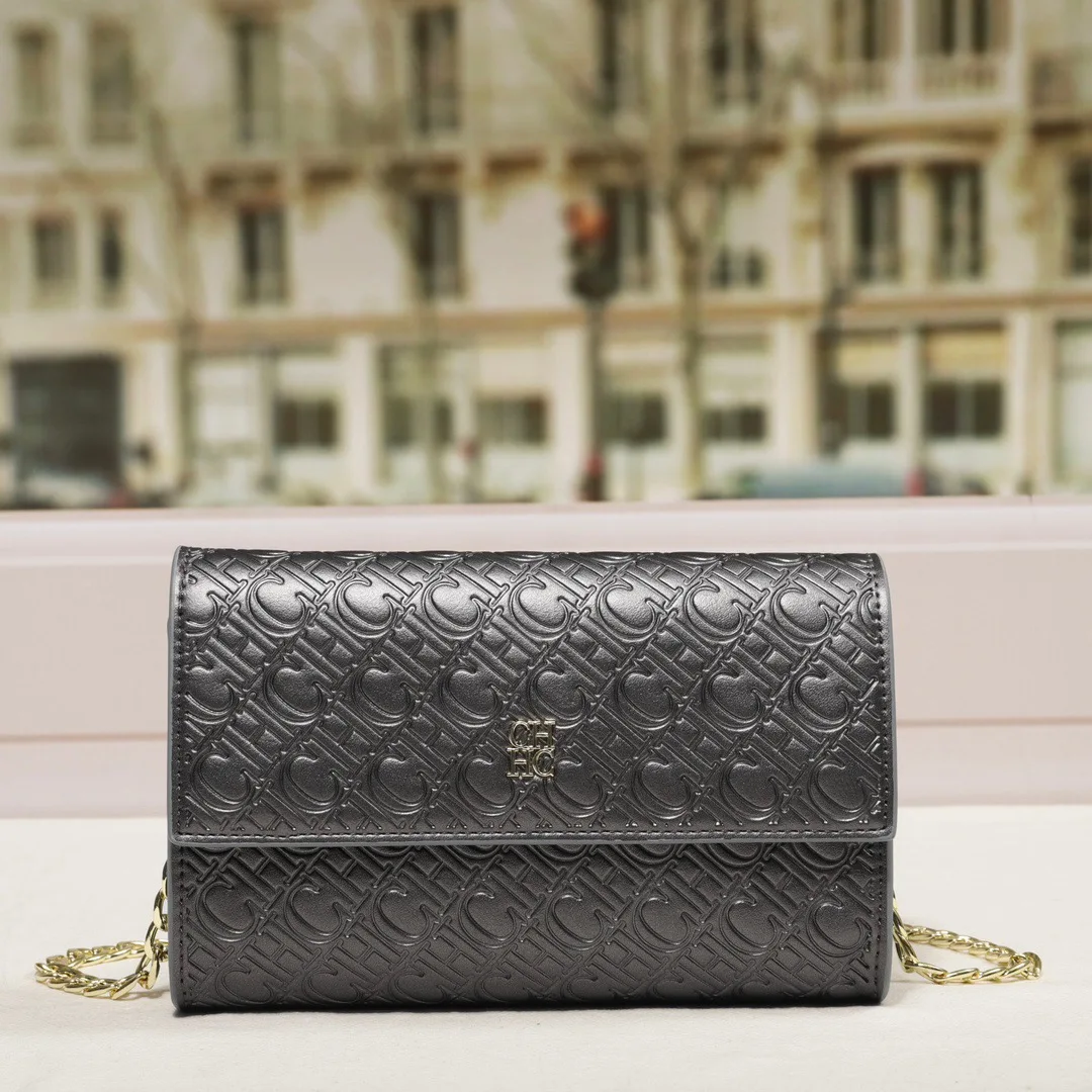 CILMI HARVILL CHHC Summer Fashion Women's New Crossbody Bag Single Shoulder Rectangular Flip Zipper Design Italic Logo Design