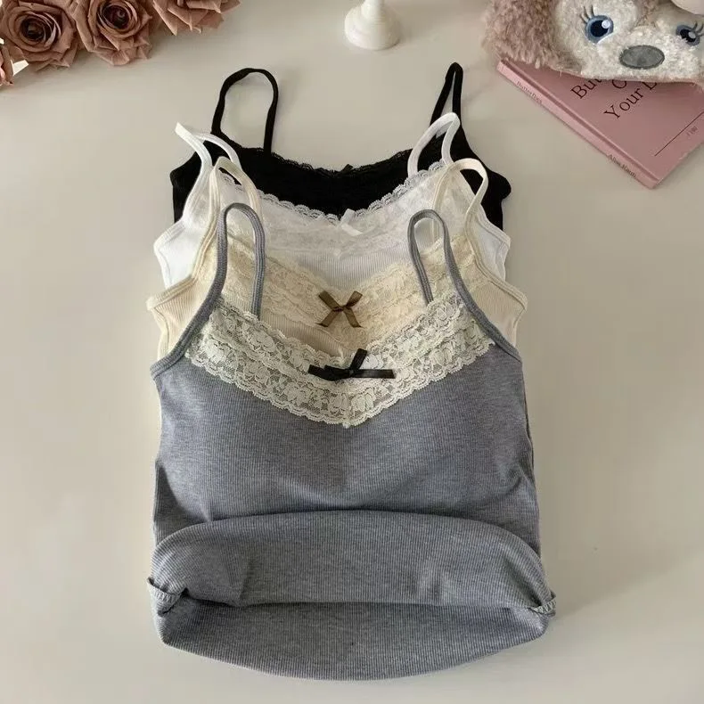Sexy White Knit Camisole Lace Tank Top Cropped Vest Women's Sleeveless Crop Tops with Chest Pad Y2k Cute Summer Slim Undershirt