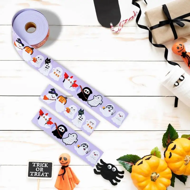 500Pcs/Roll Funny Halloween Decorative Stickers Cute Pumpkin Ghost Skull Spider Bat Label Decal Graffiti Stickers DIY Phone
