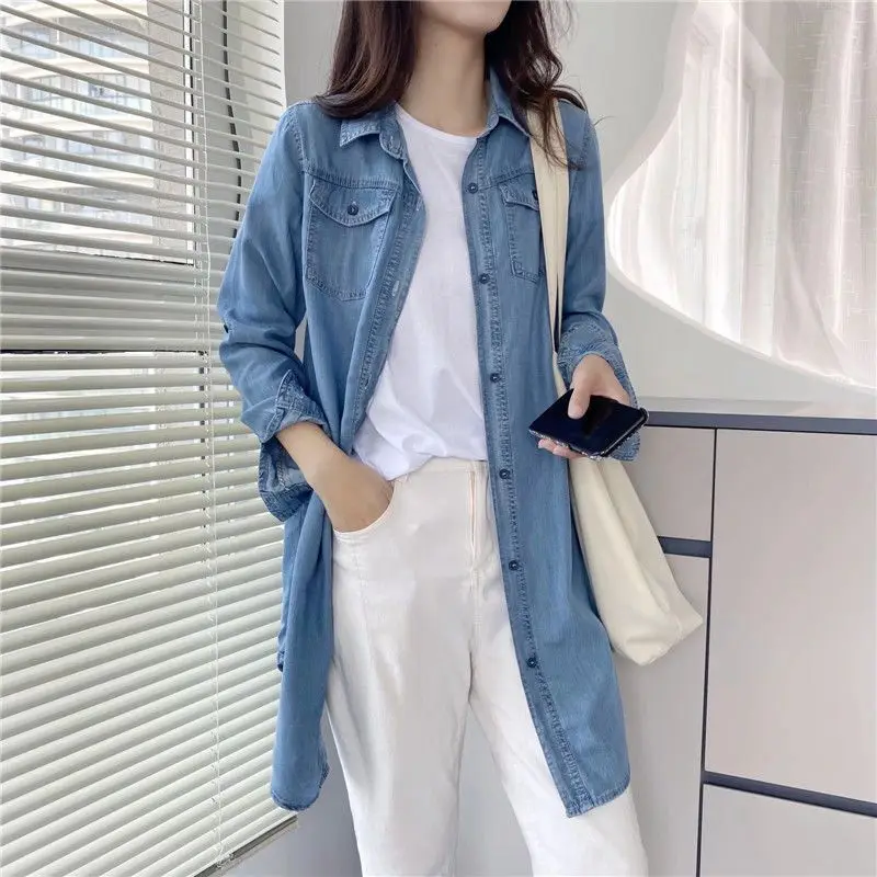 

Autumn 2023 New Denim Shirts and Blouse for Women Korean Style Long Sleeve Top Blue or Sky Blue Color Jeans Elegant Blouses D272