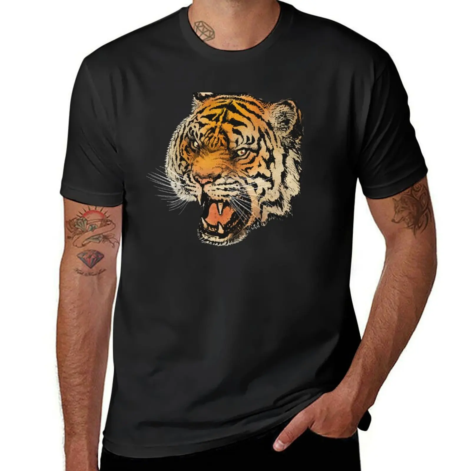 

Roaring Tiger - Japanese Ukiyo-e Style T-Shirt vintage oversizeds men t shirt