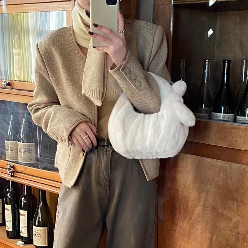 Autumn-Winter Plush Cloud Clutch Women's Solid Color Wrinkled Tote, Multi-Functional Faux Fur Square Purse for Casual & Evening