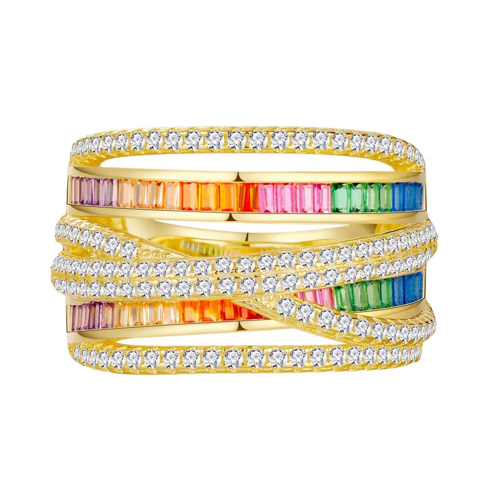 

Модные и персонализированные линии охватывают широкое кольцо из серебра 925 пробы, слегка инкрустированное бриллиантами цветное кольцо с сокровищами