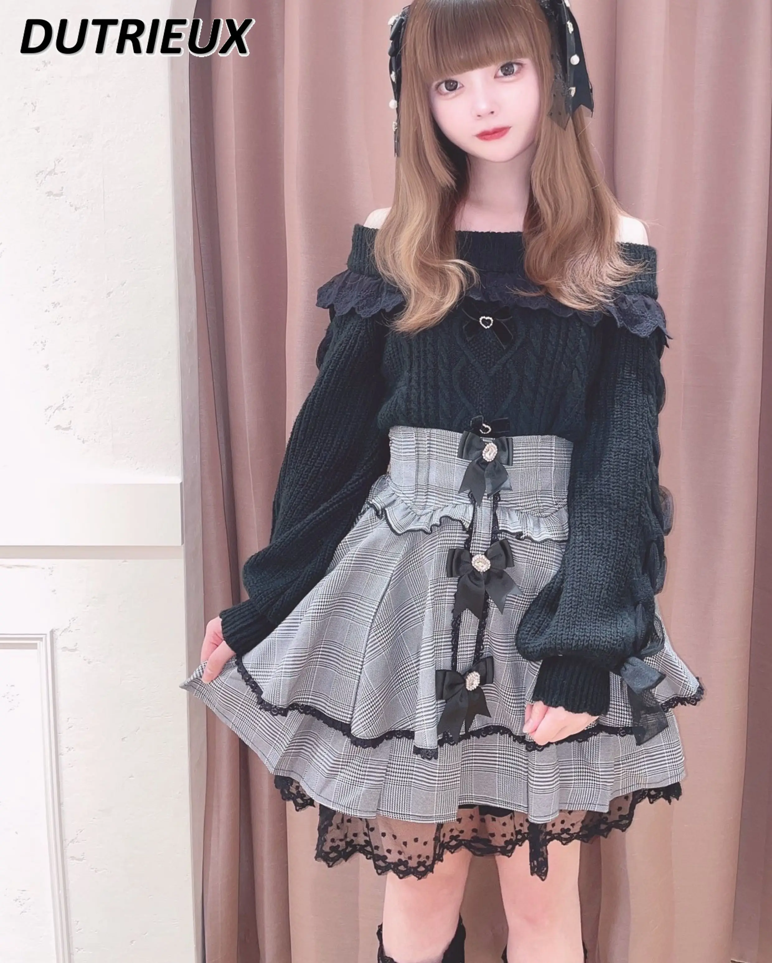 

Japanese Style Mass Production Sweet Three Bow Layers Cake Skirt Female Kawaii Lolita Ruffled Pleated Skirt Girls Autumn Skirts