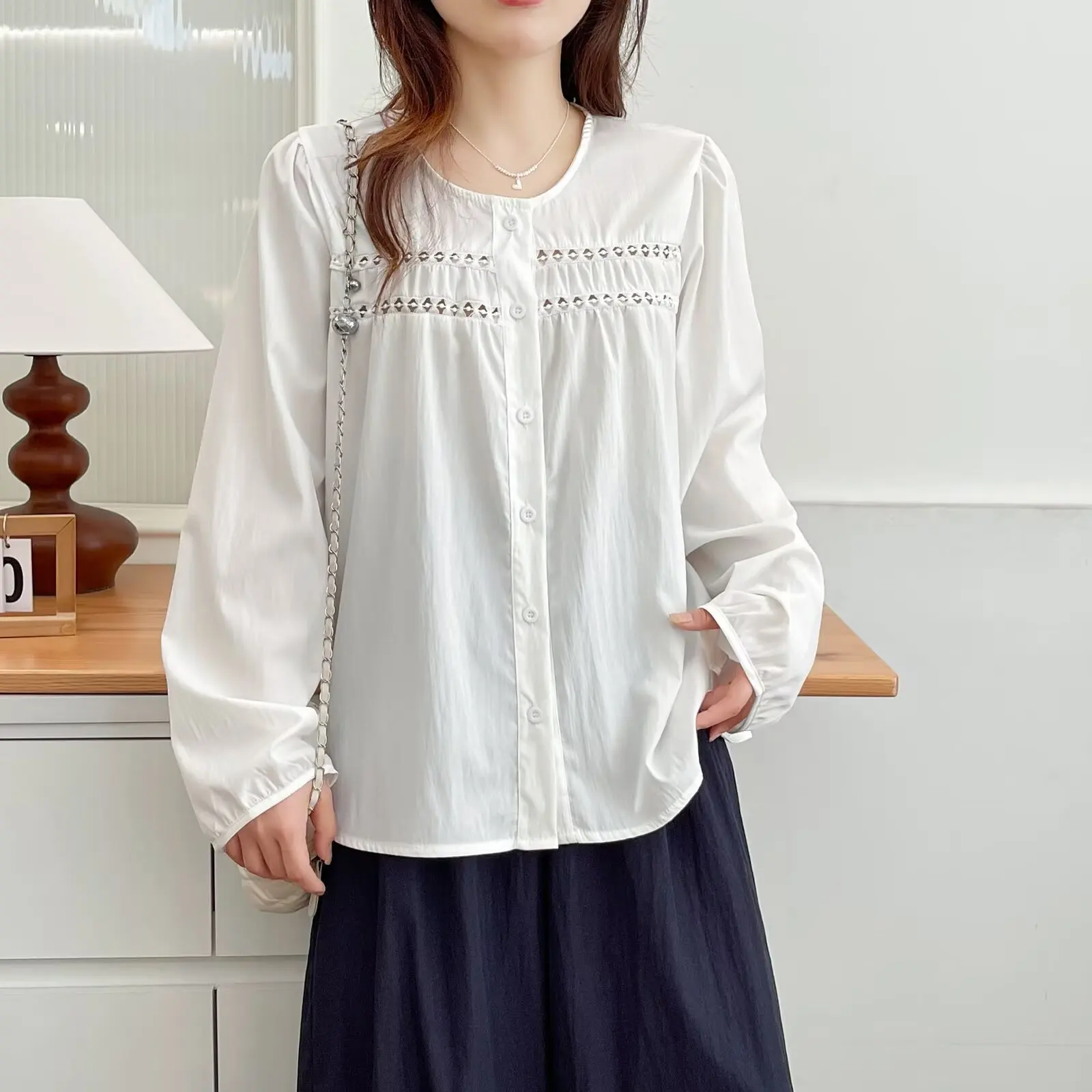 Plus Size Women's Blouses New Autumn Style Lace Patchwork Long Sleeve Shirt 326