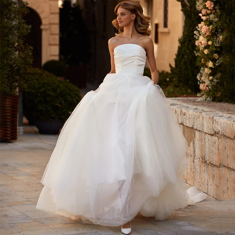 

Strapless Satin A-Line Wedding Dress For Bride 2023 Tulle Layers Simple Bridal Gown Backless Pleat Vestido De Novia