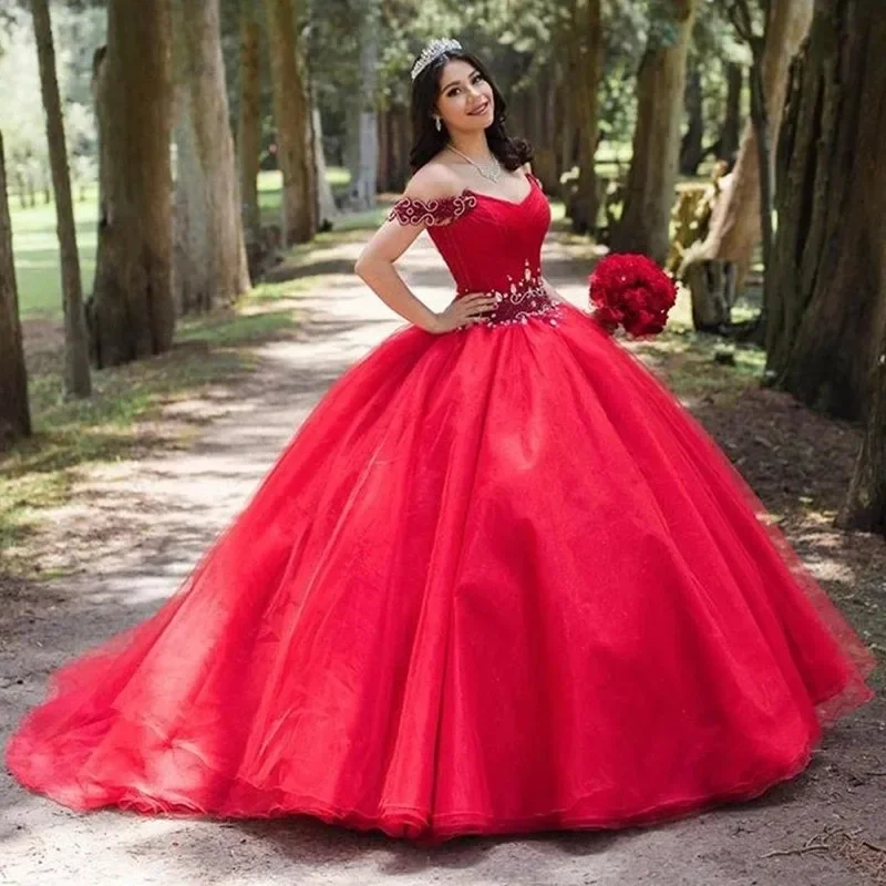 

Модное красное бальное платье, платья для Quinceanera, пышные платья принцессы с открытыми плечами и бисером для дворцового шлейфа, милое платье для 16-го маскарада, женское платье