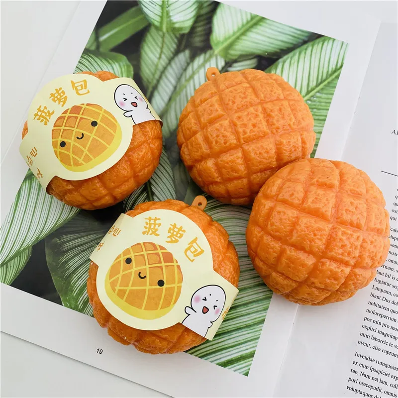 

Artificial Pineapple Bun Squeeze Toy Simulated Super Soft TPR Pineapple Bread Kids Adults Stress Relief Toy