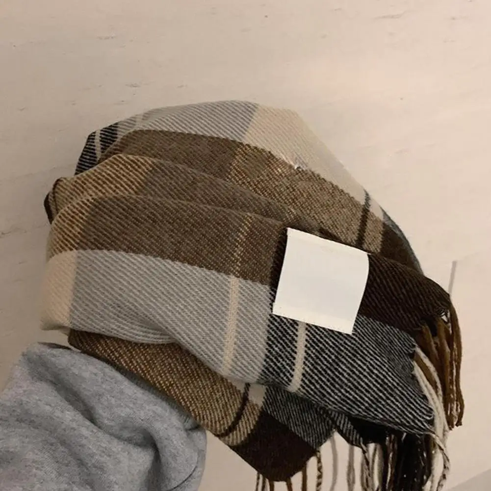 Рисунок 6 - Зимний шарф унисекс в клетку