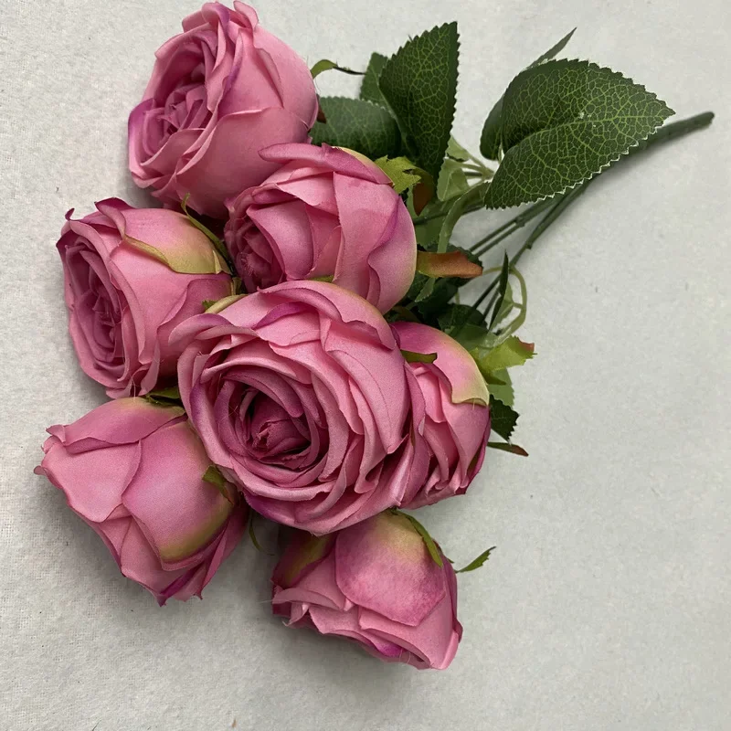Elegant Artificial Rose Bouquet for Home and Wedding Decor - Seven Heads of Lifelike Brushed Cloth Roses