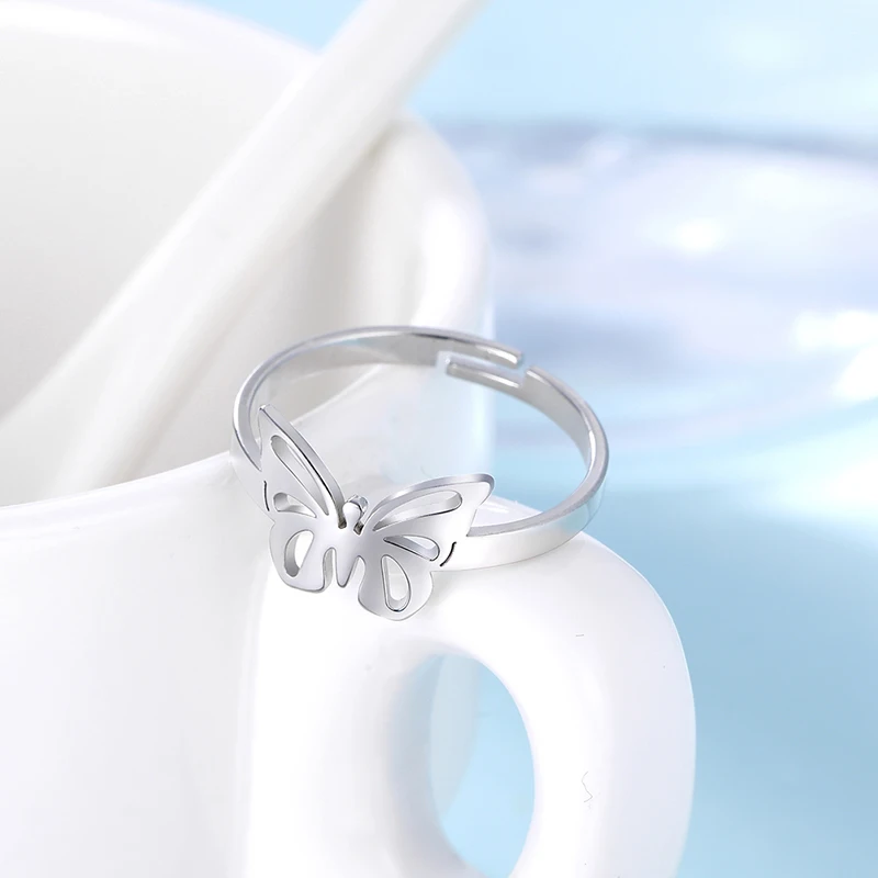Amaxer for Women's Exquisite Hollow Butterfly Ring Gold Color Stainless Steel Fashion Ring Jewelry Party Friend Gift 3