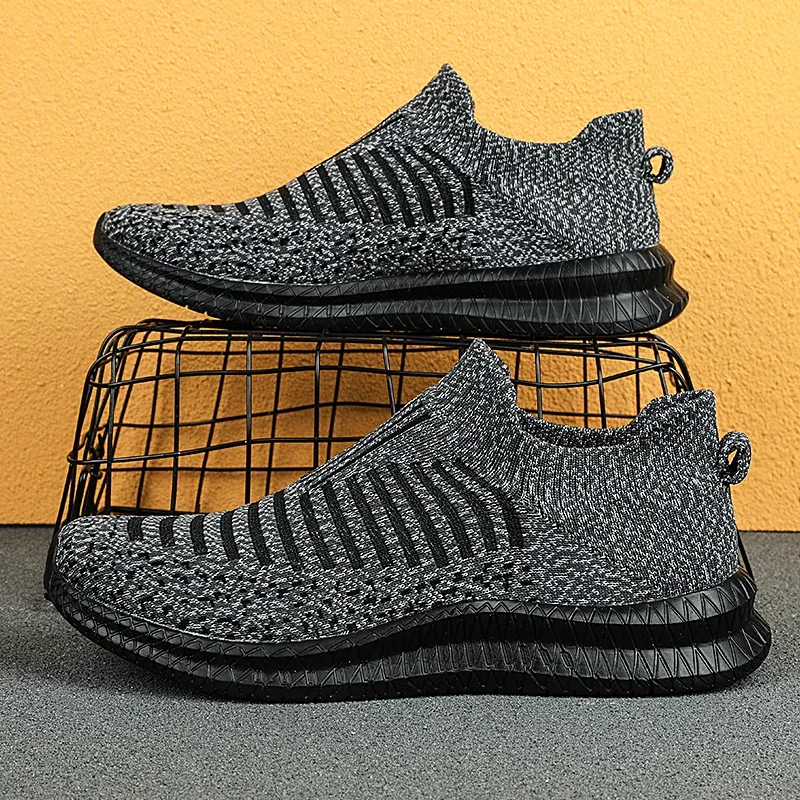 Men Sneaker Low Top Casual Shoes Breathable Walking Shoes Lace Up Mesh Sock Shoes Summer Outdoor Camping Travel Slip on EU 39-48