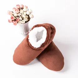 Cozy Plush Men's Indoor Slippers - Non-Slip, Soft, and Comfy Winter Footwear - 26.5cm (6-9) (Brown)