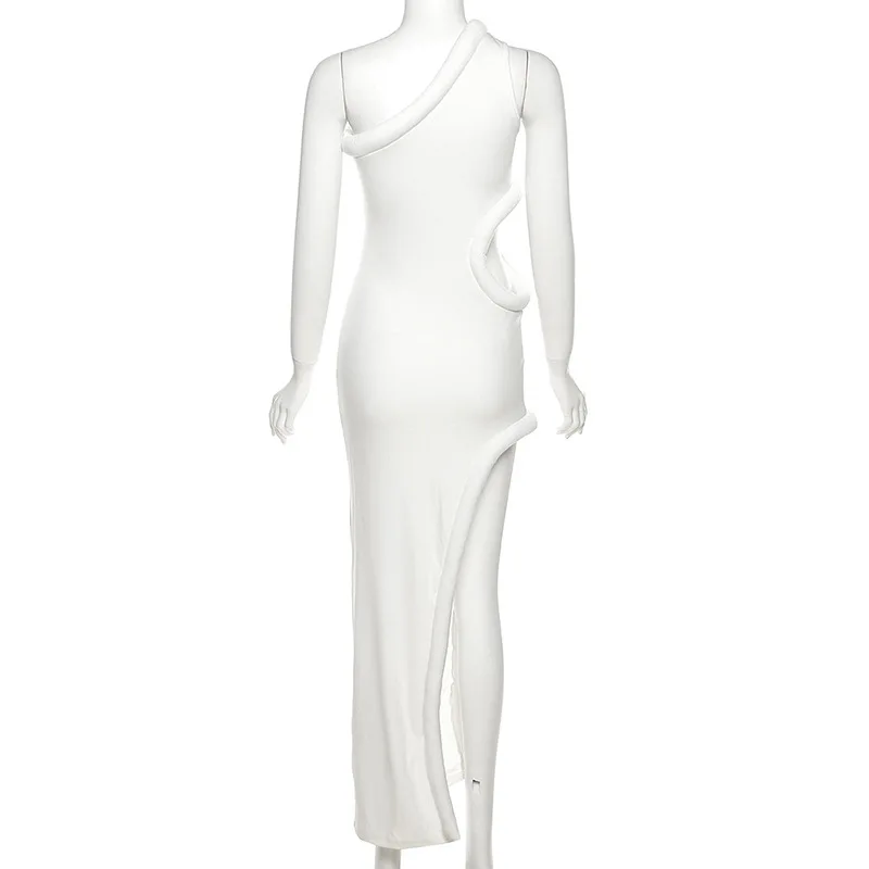 Рисунок 5 - Женское длинное платье с вырезами по бокам