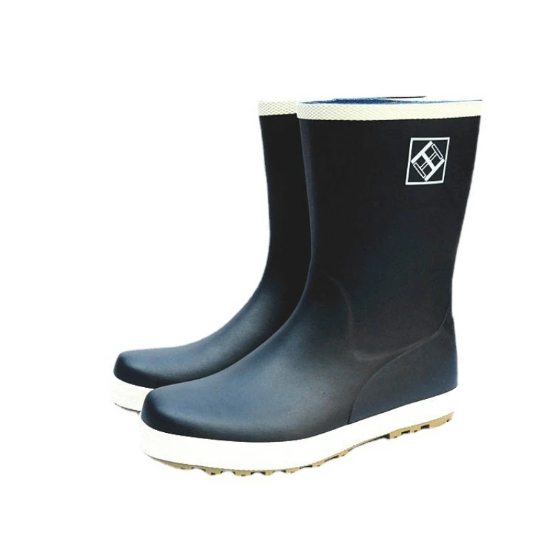 

New Men's Fashion Mid-calf Rubber Rain Boots Non-slip Outside Fishing Rainboots Male Soft Slip-on Water Shoes Wellies Boots
