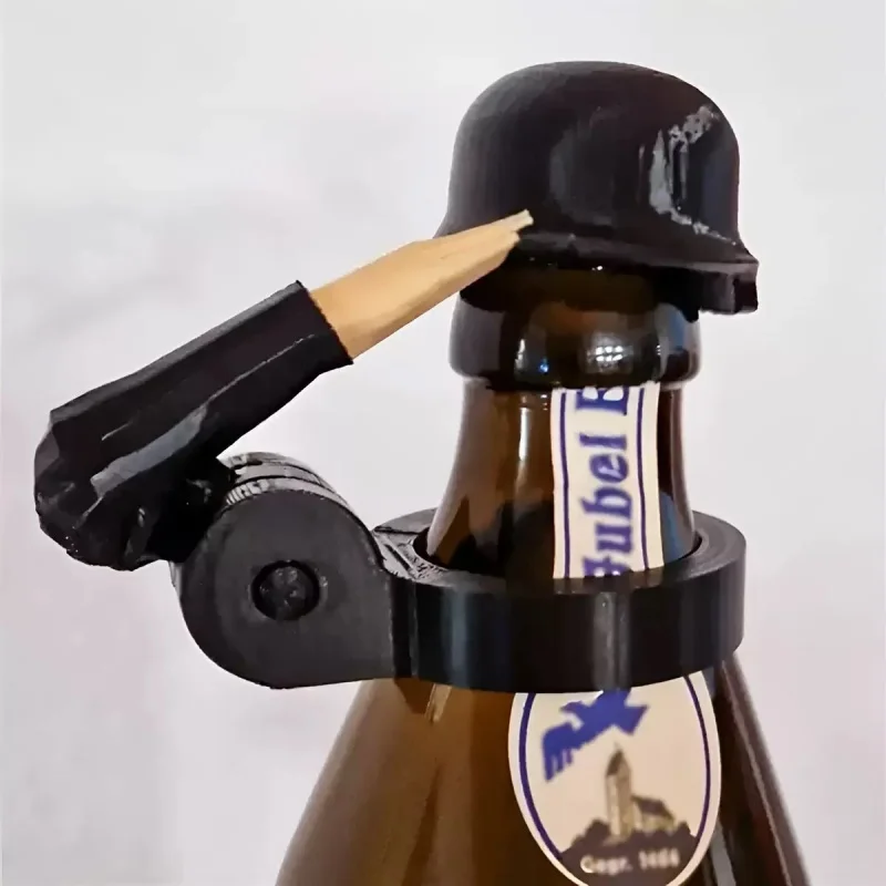 Wine Bottle Cover Festive Soldier Salute Beer Bottle Helmet Reusable Gift Access Holiday Decor