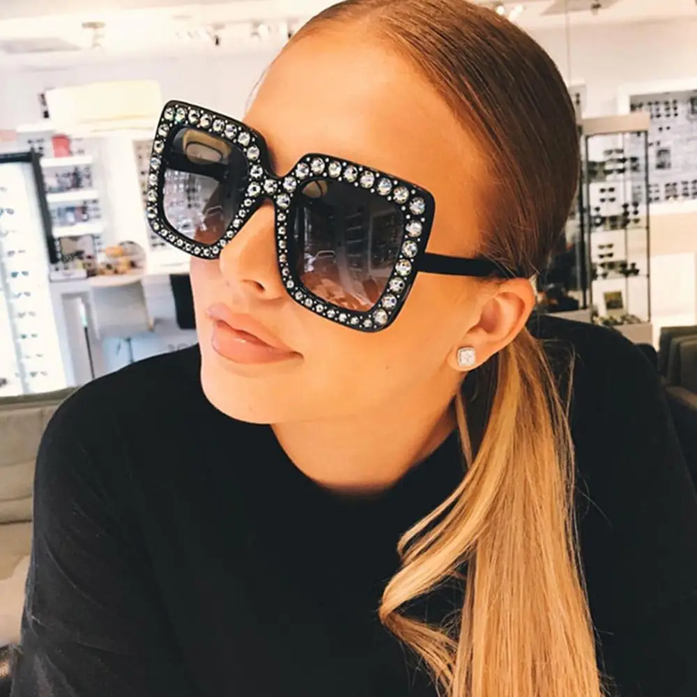 Kristall-Übergroße Sonnenbrille für Damen, Strass, quadratisch, Diamant-Sonnenbrille, Retro-Stil, großer Rahmen, funkelnde Brillen, 2025, neu