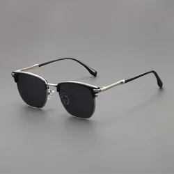 Luxury Designer Gradient Vintage Square Sunglasses with Alloy Frame (C4)